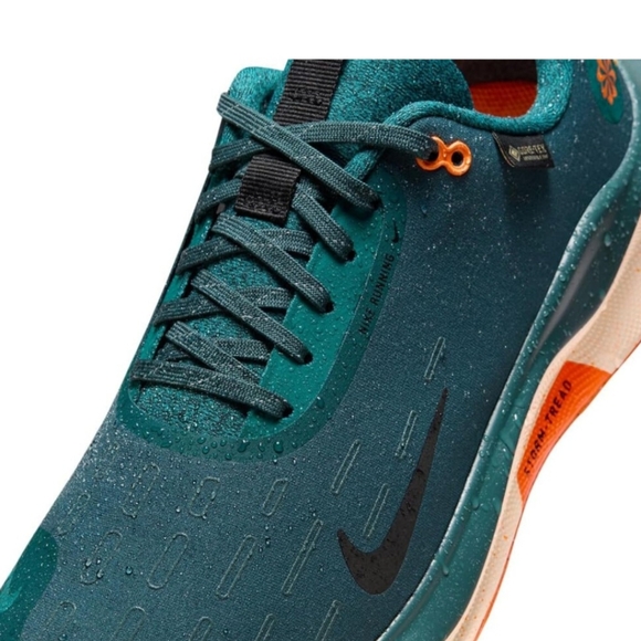 NIKE React Infinity Run Flyknit 4 Gore-Tex Men's Trainers - Picture 9 of 14